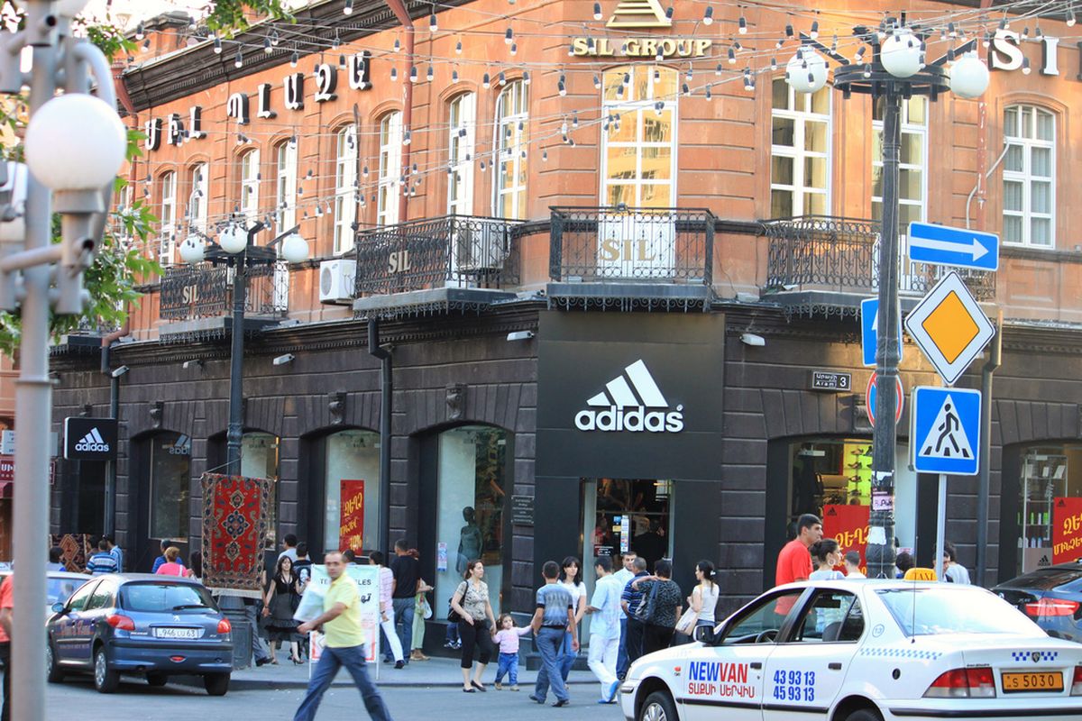 خیابانابوویان در ایروان