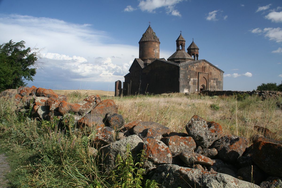 ساخکادزور در ارمنستان