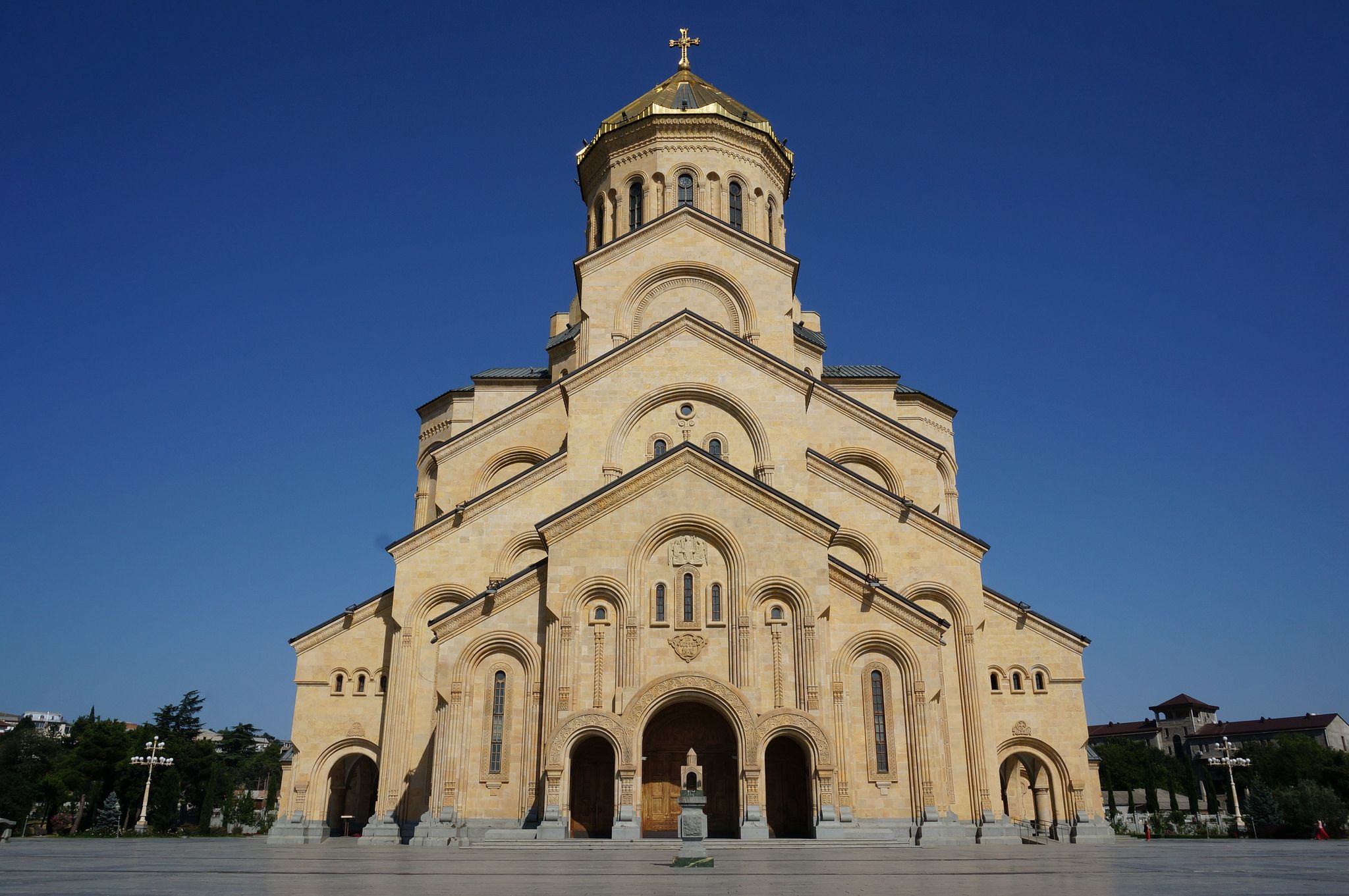 کلیسای تثلیث مقدس در تفلیس